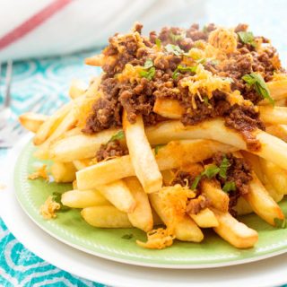 Loaded Chili Fries - Pipercooks.com