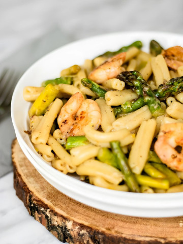 Shrimp and Asparagus Pasta - One Pot Recipe | PiperCooks