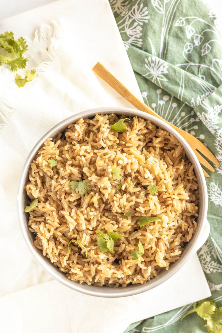 Instant Pot Brown Rice in a bowl