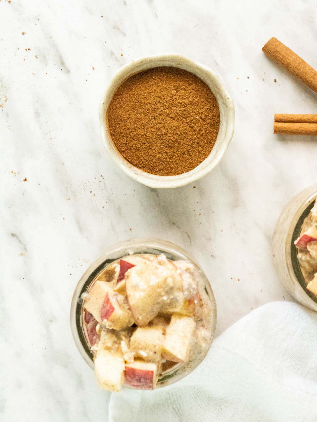 cropped-apple-pie-overnight-oats-3x4-1.jpg