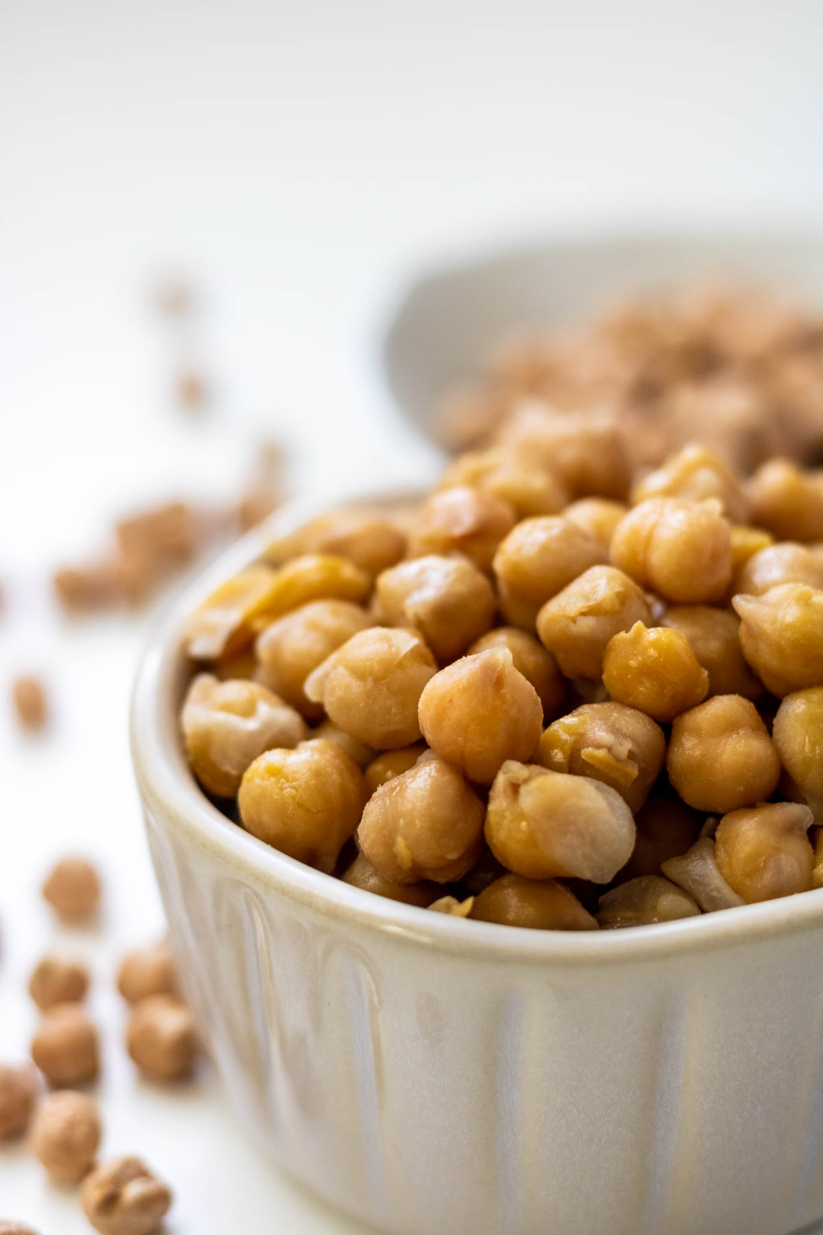 cooked chickpeas in a bowl.
