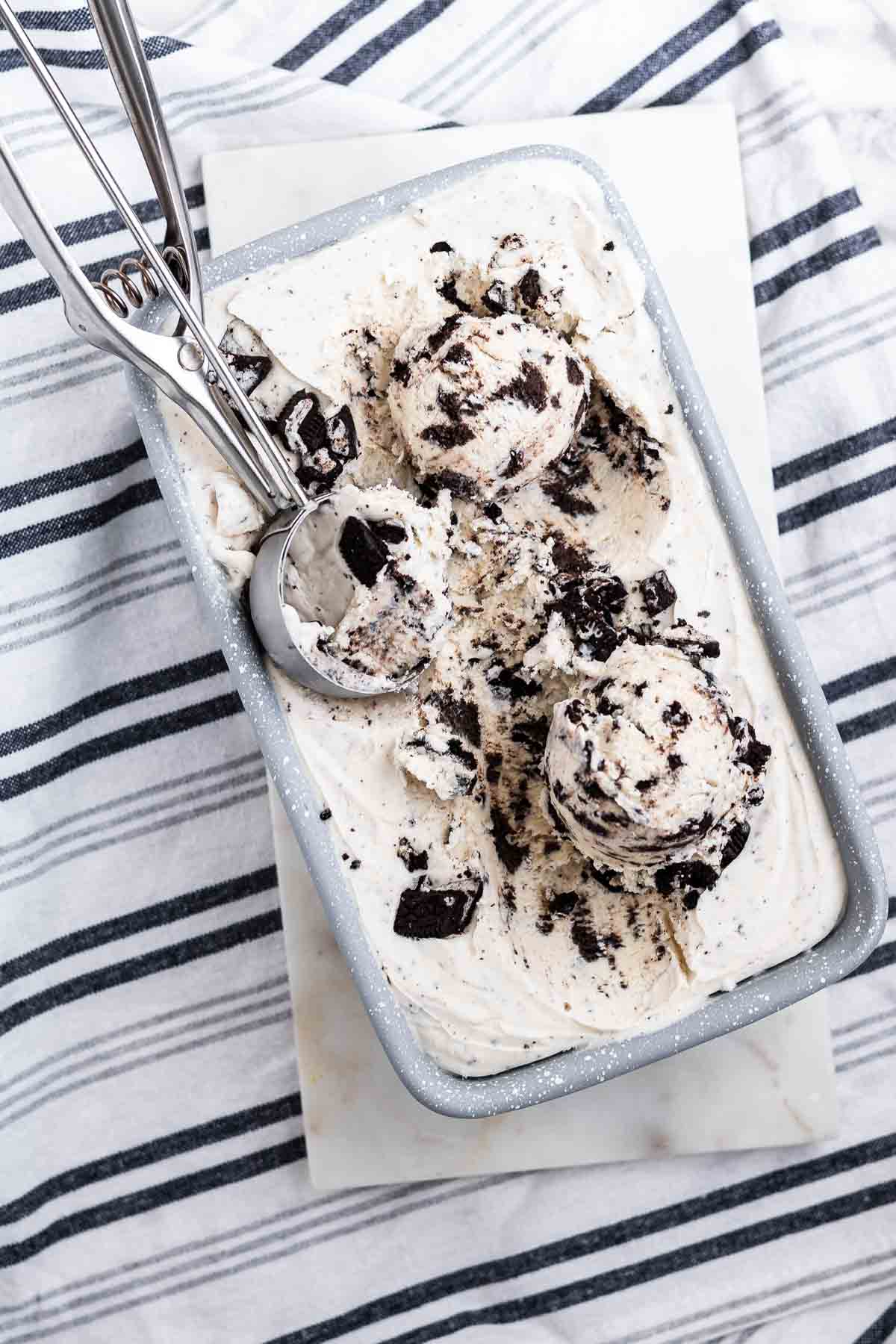 Oreo ice cream in a loaf pan.