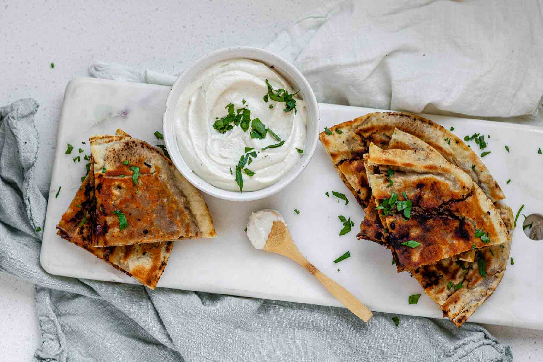 Meat-filled fried pitas.